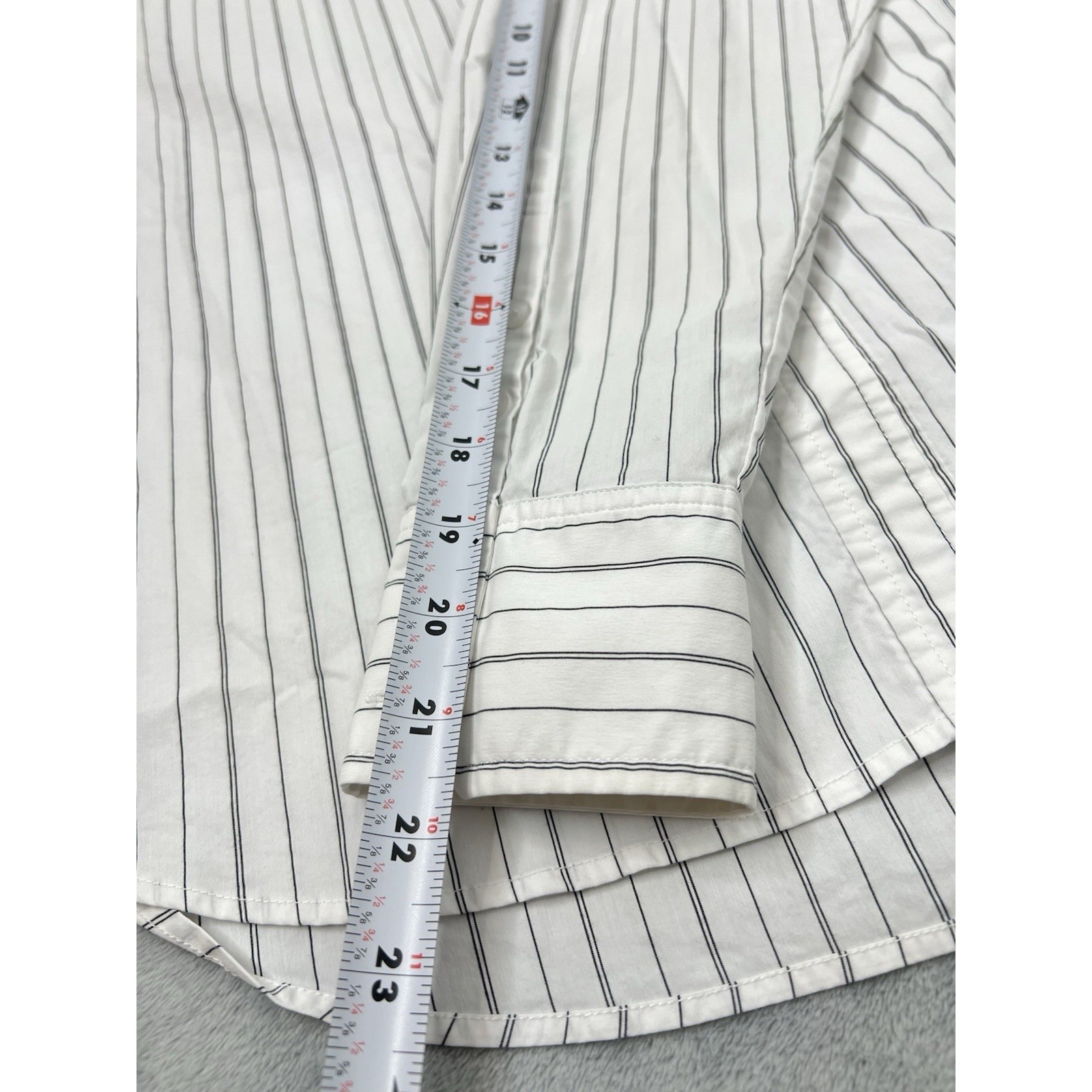 Brochu Walker Essential Shirt Womens Small White Oxford Black Pinstriped Jcp388 — image 8 of 8
